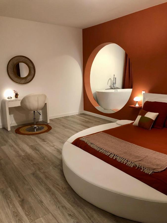 Bed and Breakfast Domaine De Belisle Magnac-sur-Touvre Экстерьер фото